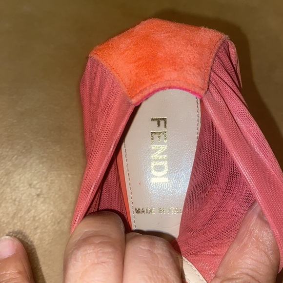 🍒 Fendi 🍒 - Picture 4 of 8